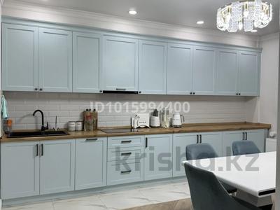 4-комнатная квартира · 130 м² · 13/17 этаж, Варламова 33 за 110 млн ₸ в Алматы, Алмалинский р-н