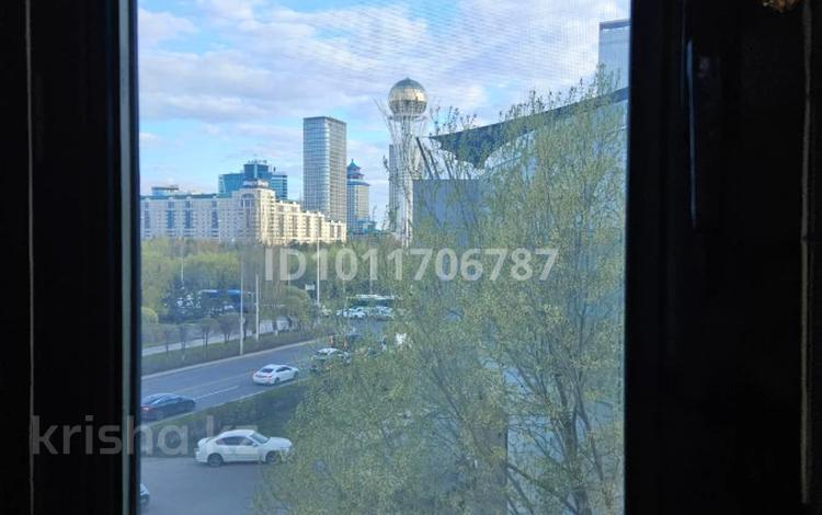 4-бөлмелі пәтер · 201 м² · 3/10 қабат, Сарайшык 34 — Акмешит, бағасы: 100 млн ₸ в Астане, Есильский р-н — фото 4