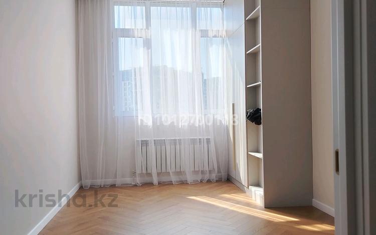 3-бөлмелі пәтер · 64.5 м² · 5/12 қабат, тауелсыздык 58, бағасы: 45 млн ₸ в Астане, Алматы р-н — фото 2