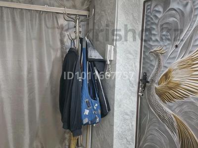 1-бөлмелі пәтер · 30 м² · 1/5 қабат, мкр Акбулак, бағасы: 9 млн ₸ в Таразе