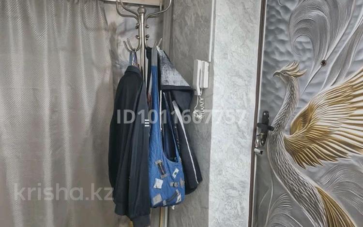 1-бөлмелі пәтер · 30 м² · 1/5 қабат, мкр Акбулак, бағасы: 9 млн ₸ в Таразе — фото 2