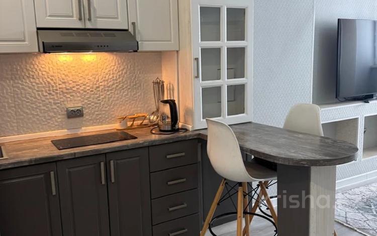 2-комнатная квартира · 50 м² · 3/9 этаж, 19-й мкр 3 за 160 000 ₸ в Актау — фото 2