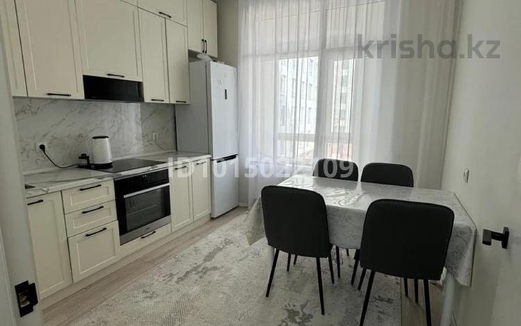 1-комнатная квартира · 40 м² · 3/9 этаж, Шамши Калдаяков 25а — Жумекен Нажимеденов за 250 000 ₸ в Астане, Алматы р-н — фото 2