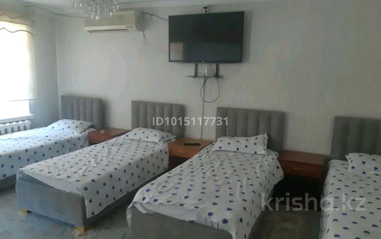 10 комнат · 500 м² · 2/2 этаж, Назарбаев — Нұрай за 30 000 ₸ в Туркестане — фото 2