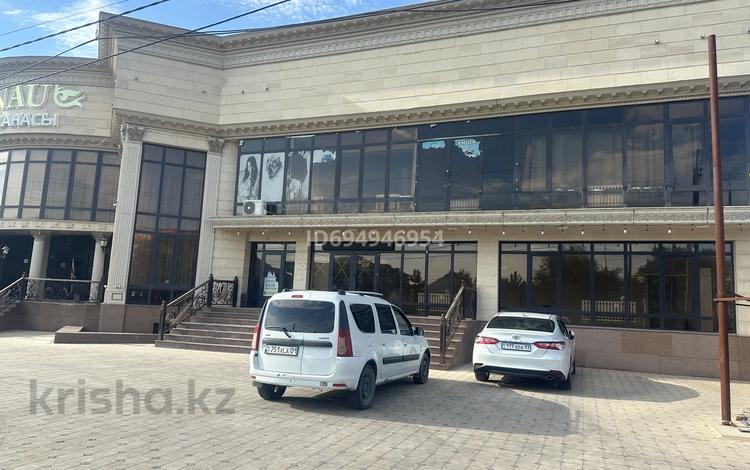 Свободное назначение, офисы · 100 м² за 350 000 〒 в Шымкенте, Туран р-н — фото 2