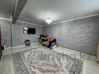 2-бөлмелі пәтер · 42.3 м² · 5/5 қабат, Юность 19, бағасы: 14 млн ₸ в Семее