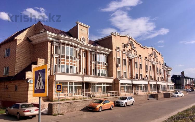 3-комнатная квартира · 99 м² · 3/3 этаж, Кабанбай батыра 24 за 42 млн 〒 в Астане — фото 9