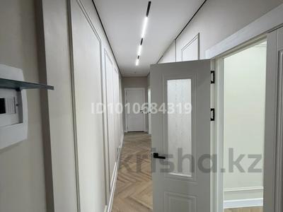 2-комнатная квартира · 67.23 м² · 6/9 этаж, Толеметова 106/3 за 250 000 〒 в Шымкенте, Абайский р-н