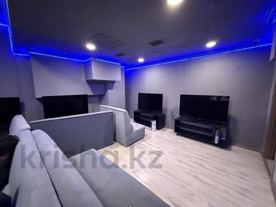 Офисы, магазины и бутики, склады, кабинеты и рабочие места, студии · 187 м² за 700 000 ₸ в Алматы, Бостандыкский р-н