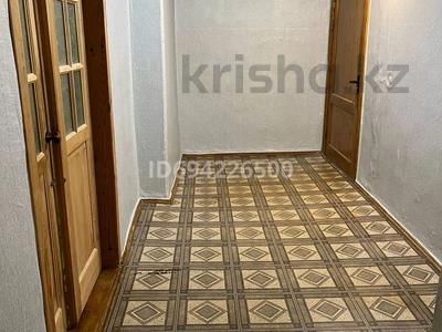 2-комнатная квартира · 60 м² · 2/2 этаж, Гагарина за 10.5 млн 〒 в Уральске