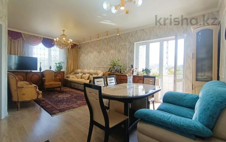 3-комнатная квартира · 81.3 м² · 8/13 этаж, Макатаева — Шарипова