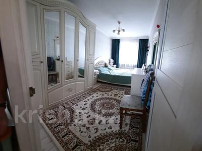 3-комнатная квартира · 58 м² · 1/4 этаж, мкр №2 — Жубанова за 32 млн ₸ в Алматы, Ауэзовский р-н