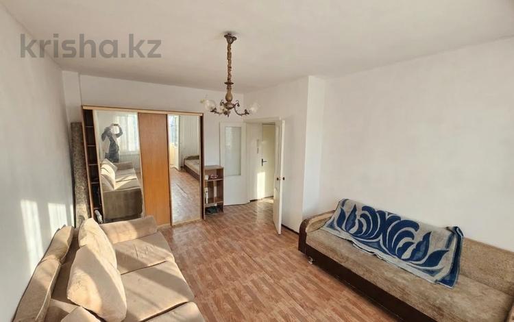 1-комнатная квартира · 48 м² · 6/6 этаж, мкр Айнабулак-2 за 23 млн ₸ в Алматы, Жетысуский р-н — фото 9