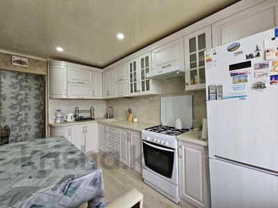 3-комнатная квартира · 64.3 м² · 6/6 этаж, Назарбаева за 23.5 млн 〒 в Костанае