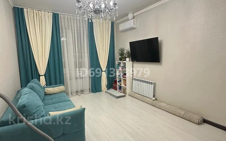 2-комнатная квартира, 56 м², Кабанбай батыра 58а