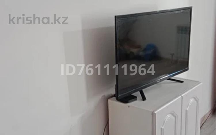1-комнатная квартира · 40 м² · 5/5 этаж, мкр Пригородный 8/1 — Е-699 за 115 000 ₸ в Астане, Есильский р-н — фото 2