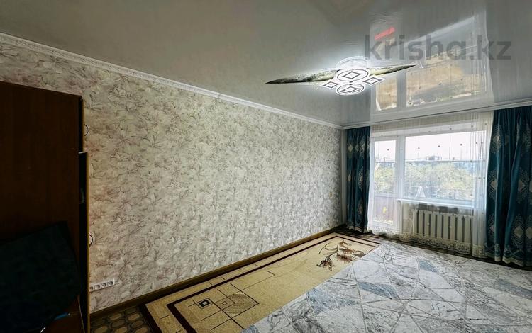 2-бөлмелі пәтер · 45 м² · 5/5 қабат, 40 летия Победы, бағасы: 6.7 млн ₸ в Шахтинске — фото 2