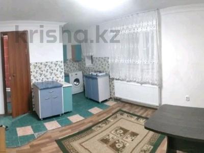 1-комнатная квартира, 35 м², 2/2 этаж помесячно, Таскескен 49 за 90 000 〒 в Астане, Алматы р-н