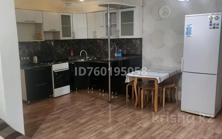 3-комнатная квартира · 78 м² · 5/5 этаж, Т.Бигелдинова 113 за 170 000 ₸ в Кокшетау — фото 2