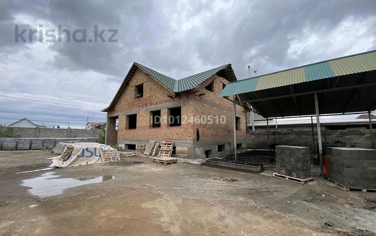 Отдельный дом · 8 комнат · 300 м² · 16 сот., Жаксыбай исаева за 70 млн ₸ в Жаркенте — фото 2