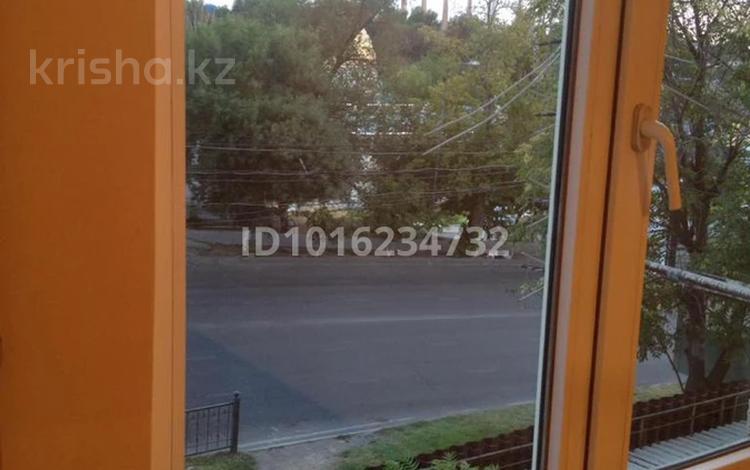 3-комнатная квартира · 64 м² · 3/5 этаж, Толе би — Толе-би и Ташенова за 150 000 ₸ в Шымкенте — фото 2