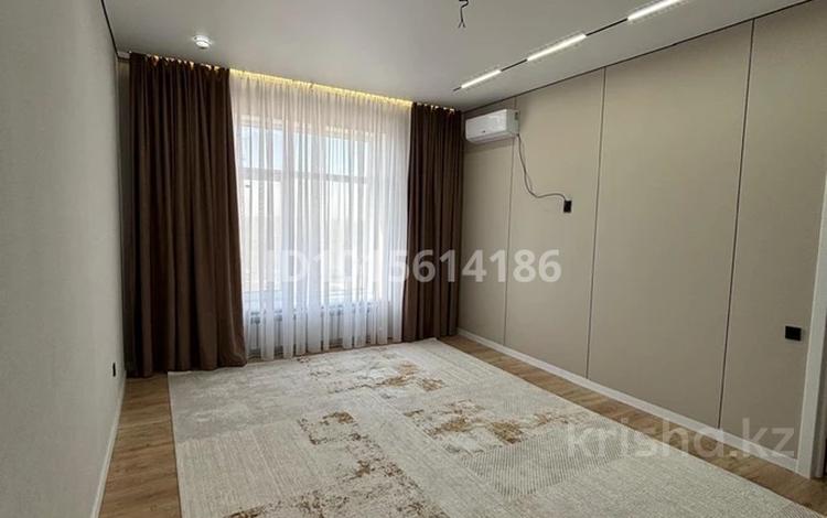 2-бөлмелі пәтер · 65 м² · 6/7 қабат, 41-й мкр 22, бағасы: 27 млн ₸ в Актау — фото 2