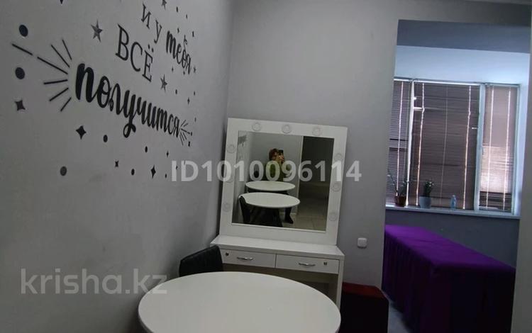 Кеңселер · 15 м², бағасы: 150 000 〒 в Караганде, Казыбек би р-н — фото 2