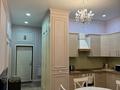 2-комнатная квартира · 55 м² · 8/8 этаж, Кабанбай Батыра 13 — ТРЦ “Сарыарка” за 350 000 ₸ в Астане, Есильский р-н — фото 9