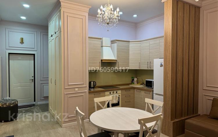 2-комнатная квартира · 55 м² · 8/8 этаж, Кабанбай Батыра 13 — ТРЦ “Сарыарка” за 350 000 ₸ в Астане, Есильский р-н — фото 10