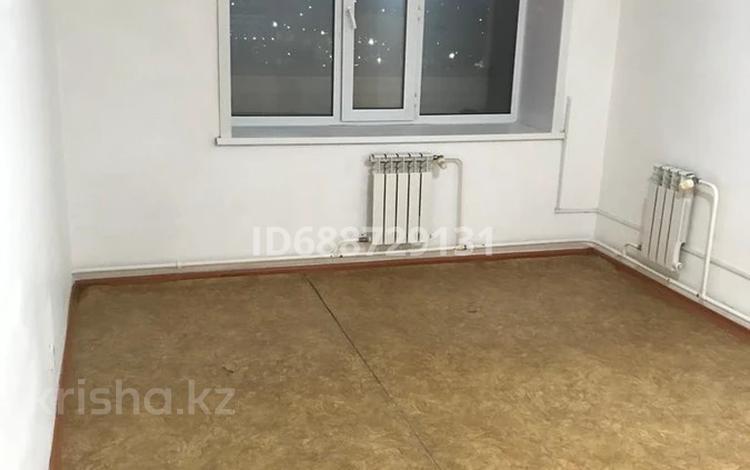 1-бөлмелі пәтер, 41 м², 7/9 қабат ай сайын, Чокина 170/2, бағасы: 120 000 〒 в Павлодаре — фото 2