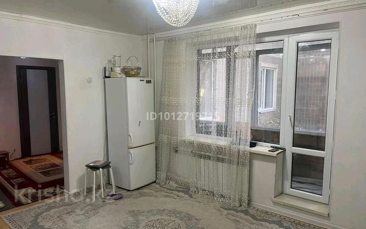 3-бөлмелі пәтер · 63 м² · 1/10 қабат, мкр Юго-Восток, Мкр Юго-Восток, мкр Гульдер 1 18, бағасы: 200 000 ₸ в Караганде, Казыбек би р-н — фото 2