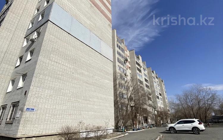 2-бөлмелі пәтер · 55 м² · 4/10 қабат, Достоевского 186, бағасы: 25.5 млн ₸ в Семее — фото 2