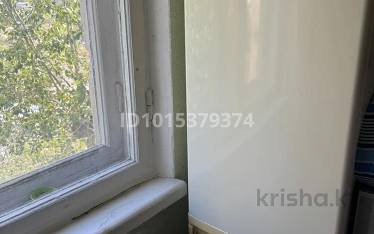 2-комнатная квартира · 60 м² · 3/5 этаж, Донентаева 40 — Вокзал, стадион металлург, смол за 80 000 ₸ в Аксу — фото 2