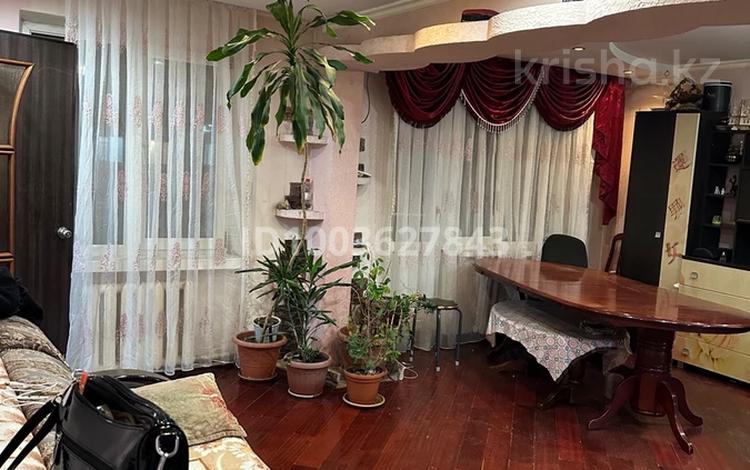 3-бөлмелі пәтер · 60 м² · 5/5 қабат, Привокзальный 12, бағасы: 15 млн ₸ в Атырау, мкр Привокзальный-3 — фото 2