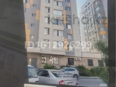 3-бөлмелі пәтер · 80 м² · 2/5 қабат, мкр Нурсат, Нұрсәт ш/а 2 — Шаяхметова аргынбекова, бағасы: 250 000 ₸ в Шымкенте, Каратауский р-н