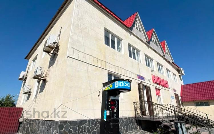 Дүкендер мен бутиктер, ойын-сауық · 337.3 м², бағасы: 212 млн ₸ в Ахмирово — фото 33