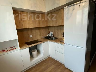 3-бөлмелі пәтер · 100 м² · 2 қабат, Ақсай-5 ш/а. 19, бағасы: 58 млн ₸ в Алматы, Ауэзовский р-н