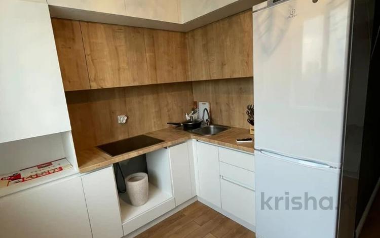 3-бөлмелі пәтер · 100 м² · 2 қабат, Ақсай-5 ш/а. 19, бағасы: 58 млн ₸ в Алматы, Ауэзовский р-н — фото 2