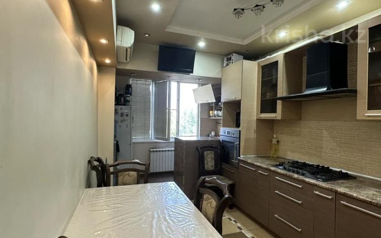 4-бөлмелі пәтер · 75 м² · 4/5 қабат, Навой 298 — Торайгырова, бағасы: 65 млн ₸ в Алматы, Бостандыкский р-н — фото 2