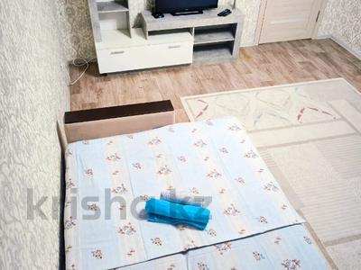 1-комнатная квартира · 50 м² · 1/5 этаж, 17-й мкр 101 — МОРЕ,АКВАПАРК,ХАЛЫК АРЕНА,ЦЕНТР ГОРОДА за 8 000 ₸ в Актау