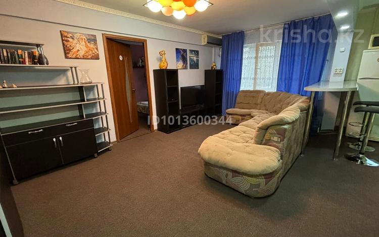 2-комнатная квартира · 90 м² · 1/5 этаж, Ауэзова 52Г за 170 000 ₸ в Атырау, мкр Жилгородок — фото 2