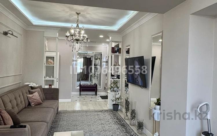 2-бөлмелі пәтер · 73 м² · 7/10 қабат, Курмангазы 97, бағасы: 89.9 млн ₸ в Алматы, Алмалинский р-н — фото 2