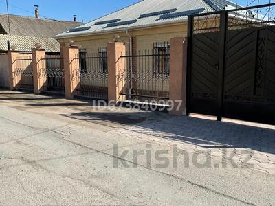 Отдельный дом · 6 комнат · 110 м² · 6 сот., Фазлаева 78 — Такенова за 38 млн ₸ в Таразе
