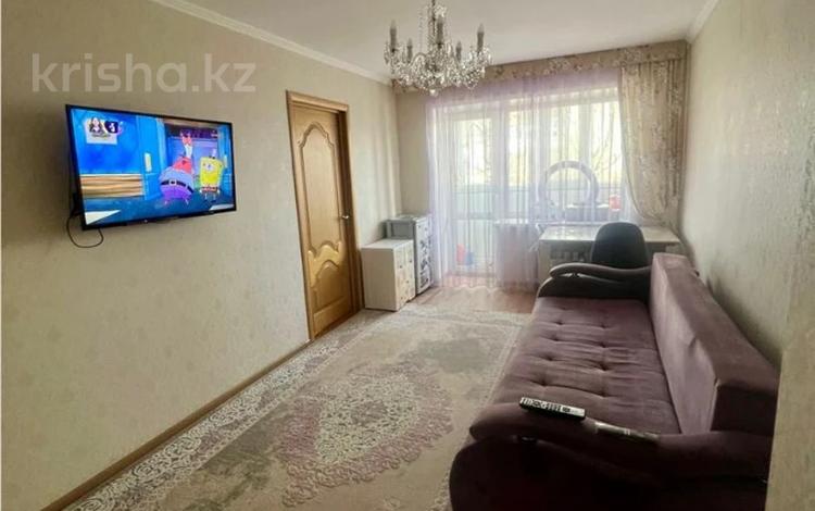 2-комнатная квартира · 43.3 м² · 4/5 этаж, мкр Новый Город, Ерубаева 50 за 18.8 млн ₸ в Караганде, Казыбек би р-н — фото 2
