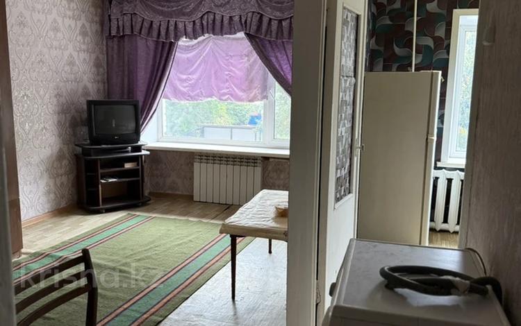 1-комнатная квартира · 30 м² · 2/5 этаж, М.Ауэзова — ЦОН Интернациональная Ауэзова за 11.5 млн ₸ в Петропавловске — фото 2