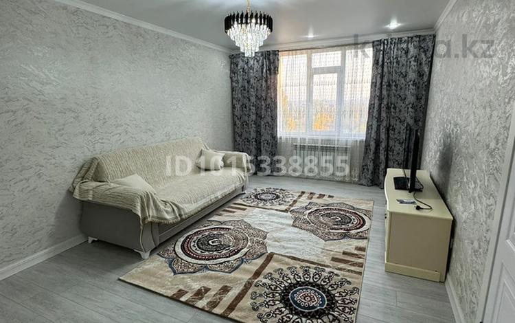1-комнатная квартира · 38 м² · 6/9 этаж, мкр Кокжиек, Жолымбет 65 к17 за 21.5 млн ₸ в Алматы, Жетысуский р-н — фото 2