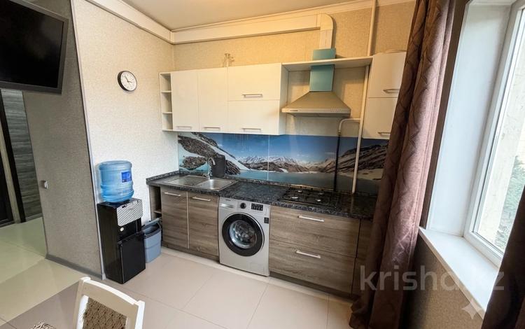 1-бөлмелі пәтер · 41 м² · 7/8 қабат, Назарбаева — Жибек жолы, бағасы: 38.5 млн ₸ в Алматы, Медеуский р-н — фото 2