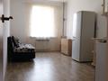 1-бөлмелі пәтер, 40 м², 2/3 қабат, Мкр. Гульдер 1160, бағасы: 18 млн 〒 в  — фото 4