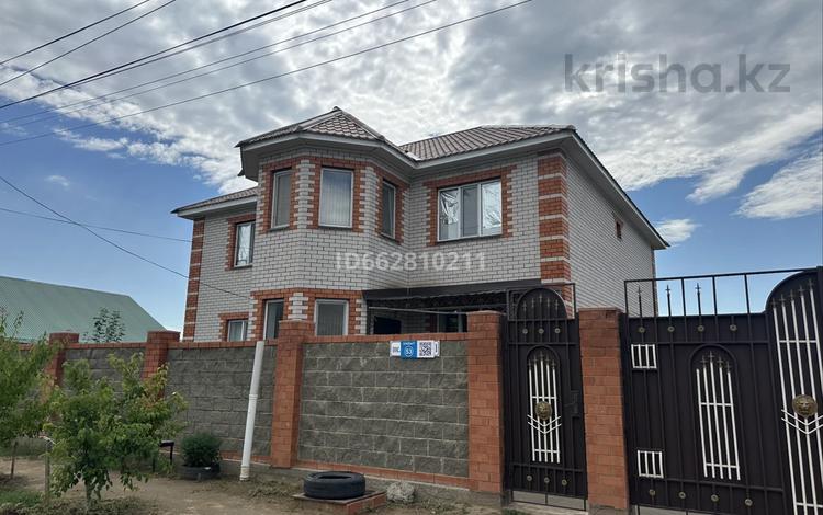 Отдельный дом · 6 комнат · 280 м² · 10 сот., Новый город, Шабыт 53 — Вдоль дороги за 65 млн ₸ в Актобе — фото 11