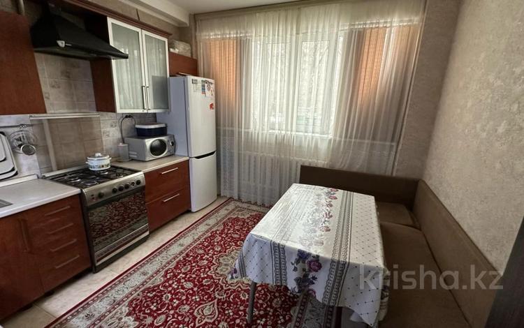 3-комнатная квартира, 74 м², 2/9 этаж, мкр Аксай-2